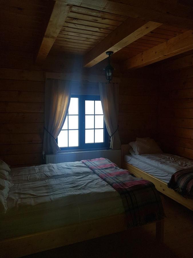 Tulean Cabin Sacel  ภายนอก รูปภาพ